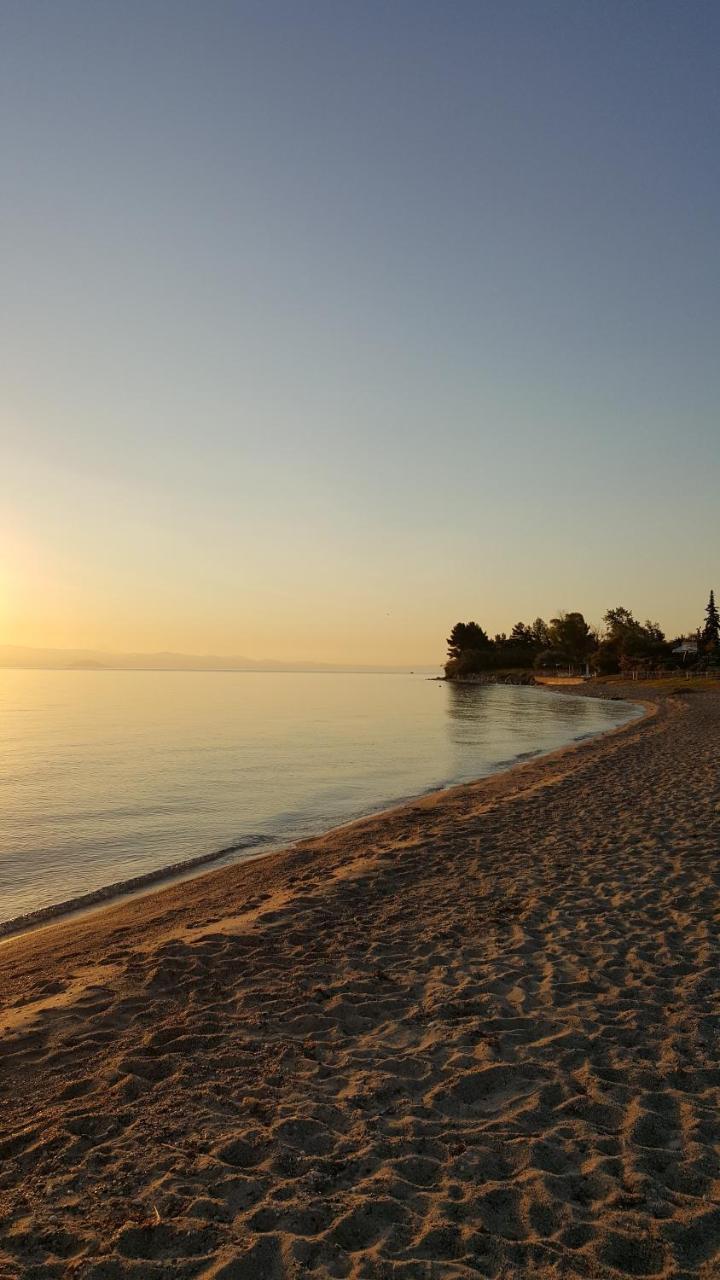 Sun Residence Exclusive Seaside Suites Поліхроно Екстер'єр фото